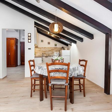 Rovigno Bella Sea View Apartment Ngoại thất bức ảnh