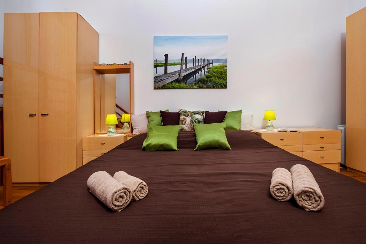 Rovigno Bella Sea View Apartment Ngoại thất bức ảnh