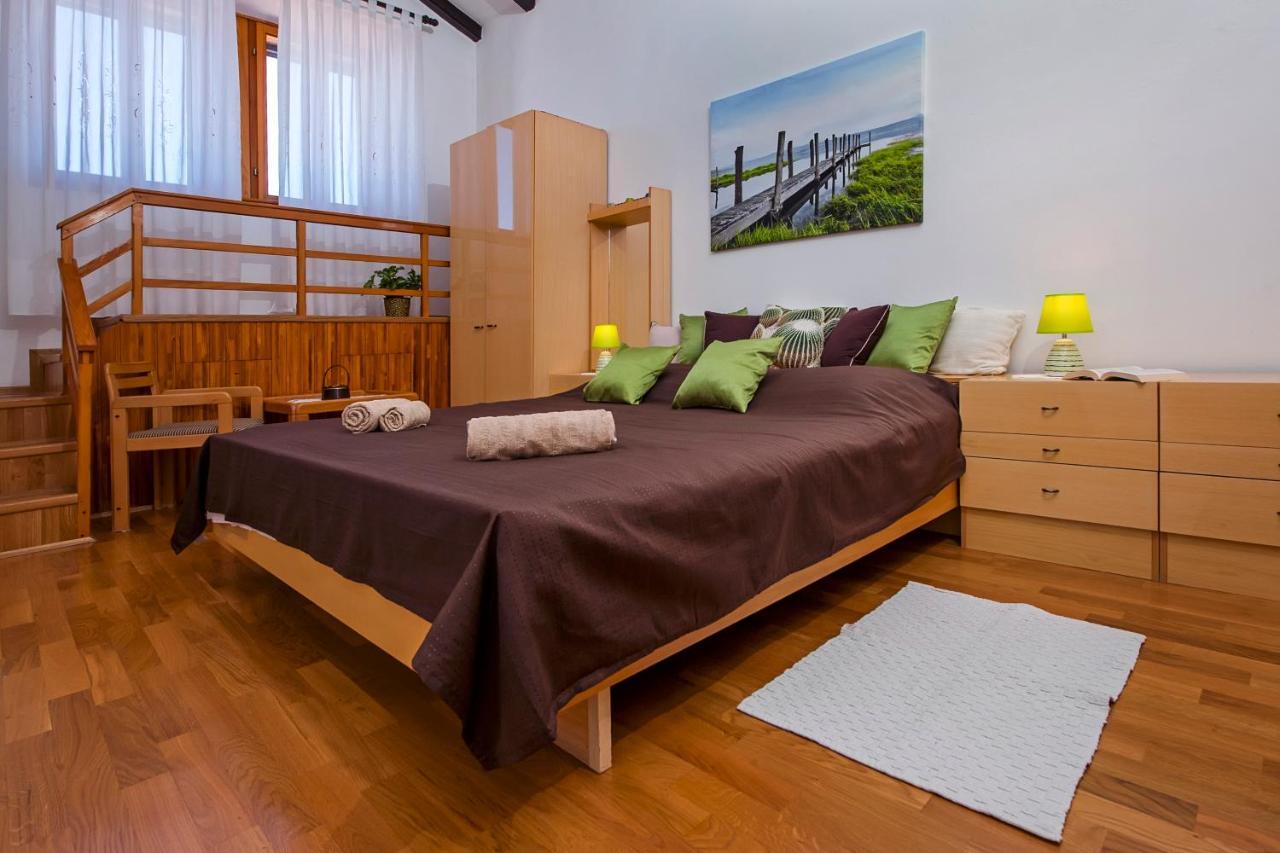 Rovigno Bella Sea View Apartment Ngoại thất bức ảnh